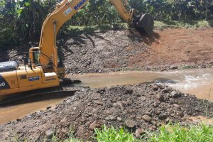 LIMPIEZA Y DRAGADO REALIZÓ MAQUINARIA MUNICIPAL EN ZONAS RURALES