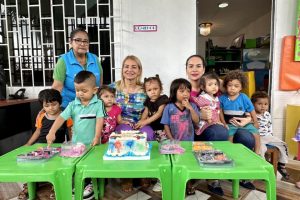 VISITA A LOS CENTROS GERONTOLÓGICOS Y CENTROS DE DESARROLLO INFANTIL EMBLEMÁTICO DE VALENCIA