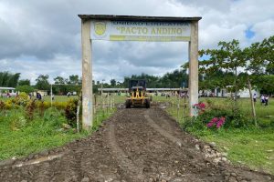 EL GAD MUNICIPAL DEL CANTÓN VALENCIA CONTINÚA TRABAJANDO PARA MEJORAR LA RED VIAL DE NUESTRO CANTÓN